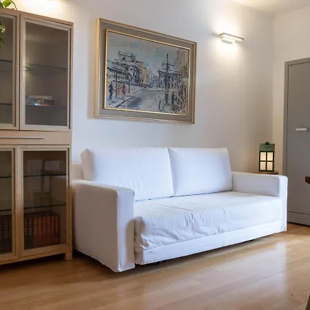 Mamma Ciccia Holiday Home - Italian Balcony Mandello del Lario Exterior photo